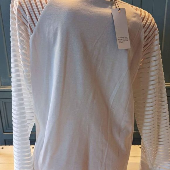 Women's White Lace Up Front Long Sleeve Top/Shirt Large - Picture 2 of 2